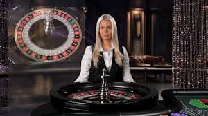 myibet789 Online Gaming Platform Myanmar တွင် အကောင့်ဖွင့်ပြီး ကစားနေသည့် မြင်ကွင်း